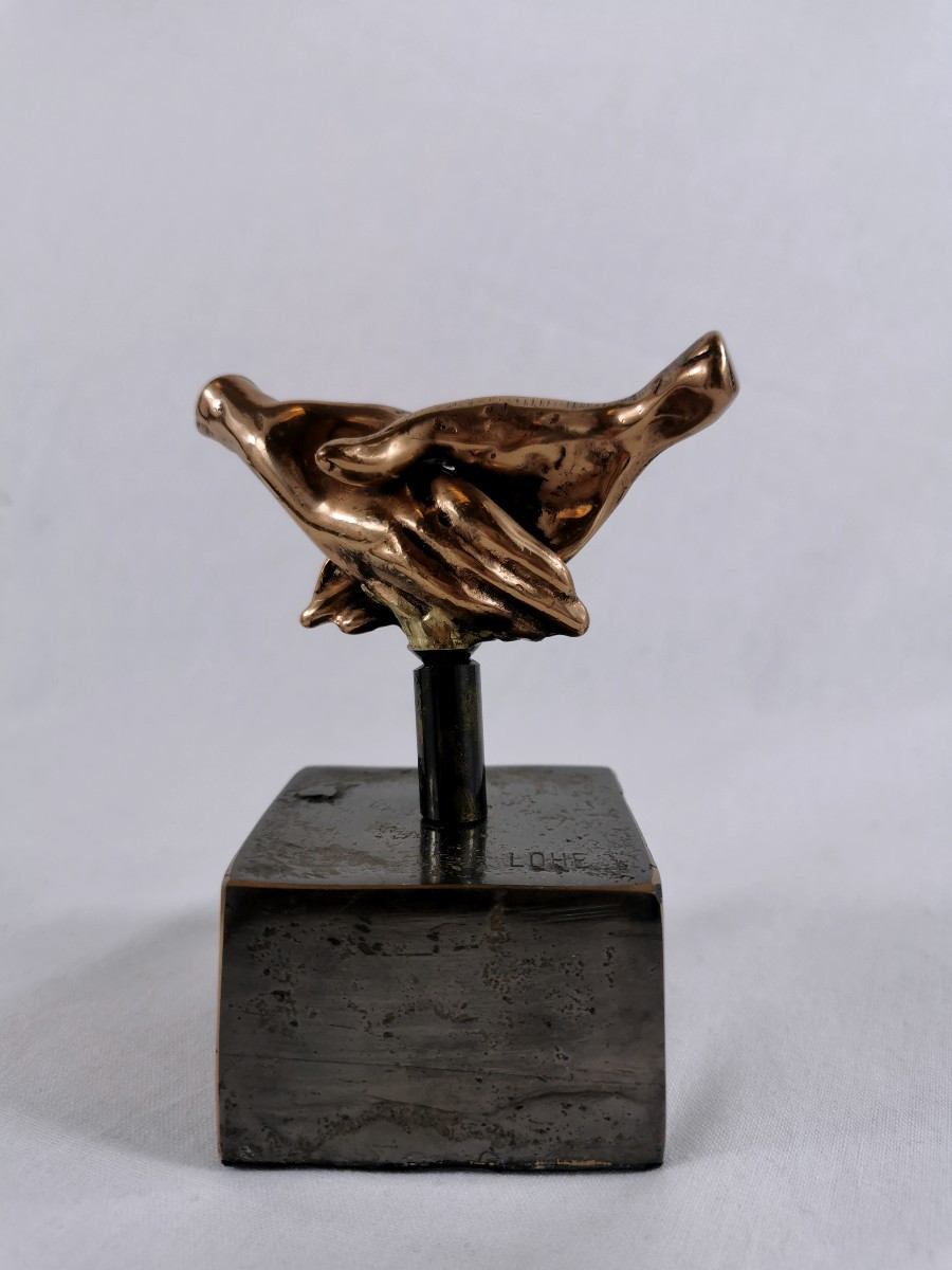 Bronze Sculpture "intertwined Hands" By Lohé 