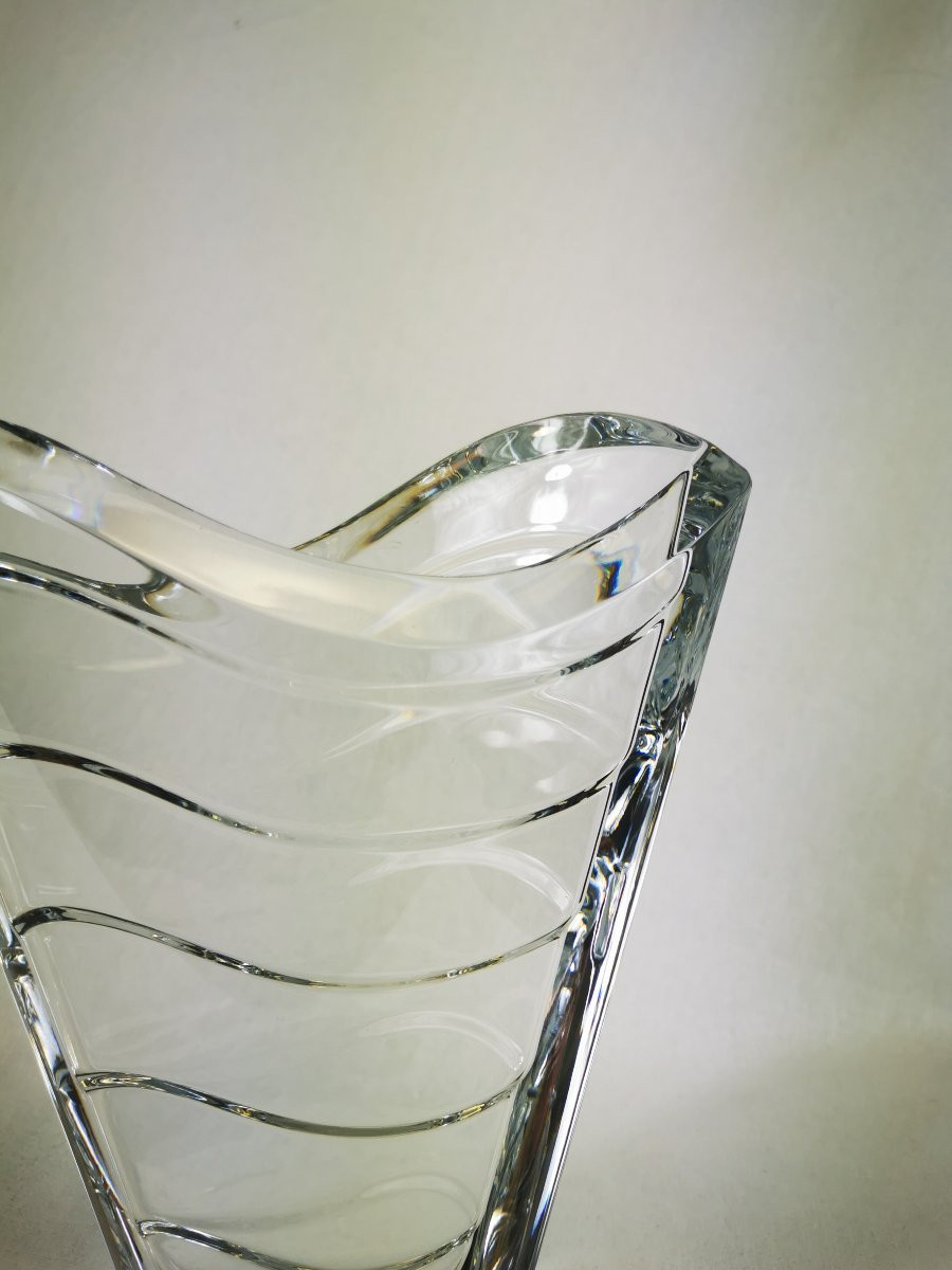 Baccarat Crystal Vase, Wave Model -photo-3