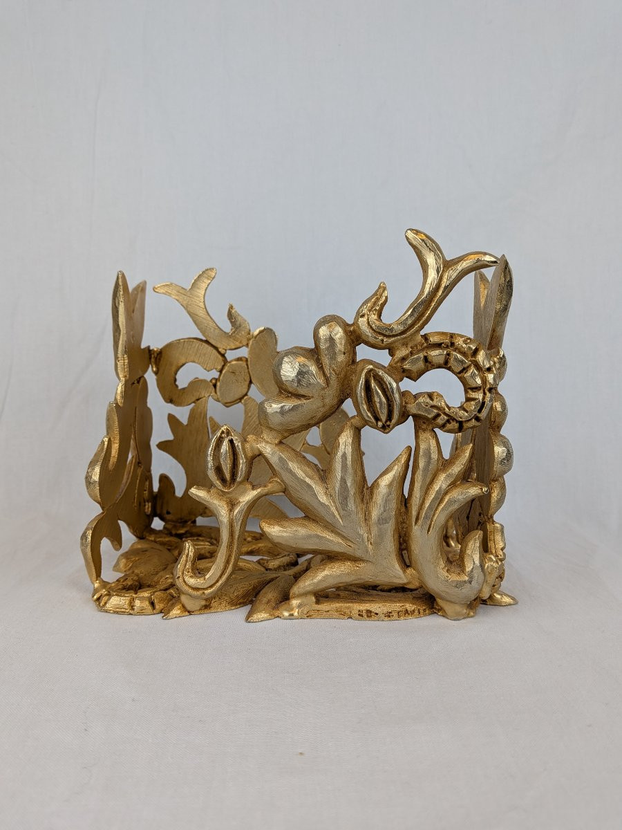 Objet de décoration en Bronze Fondica signé Mathias et arrangement floral-photo-3