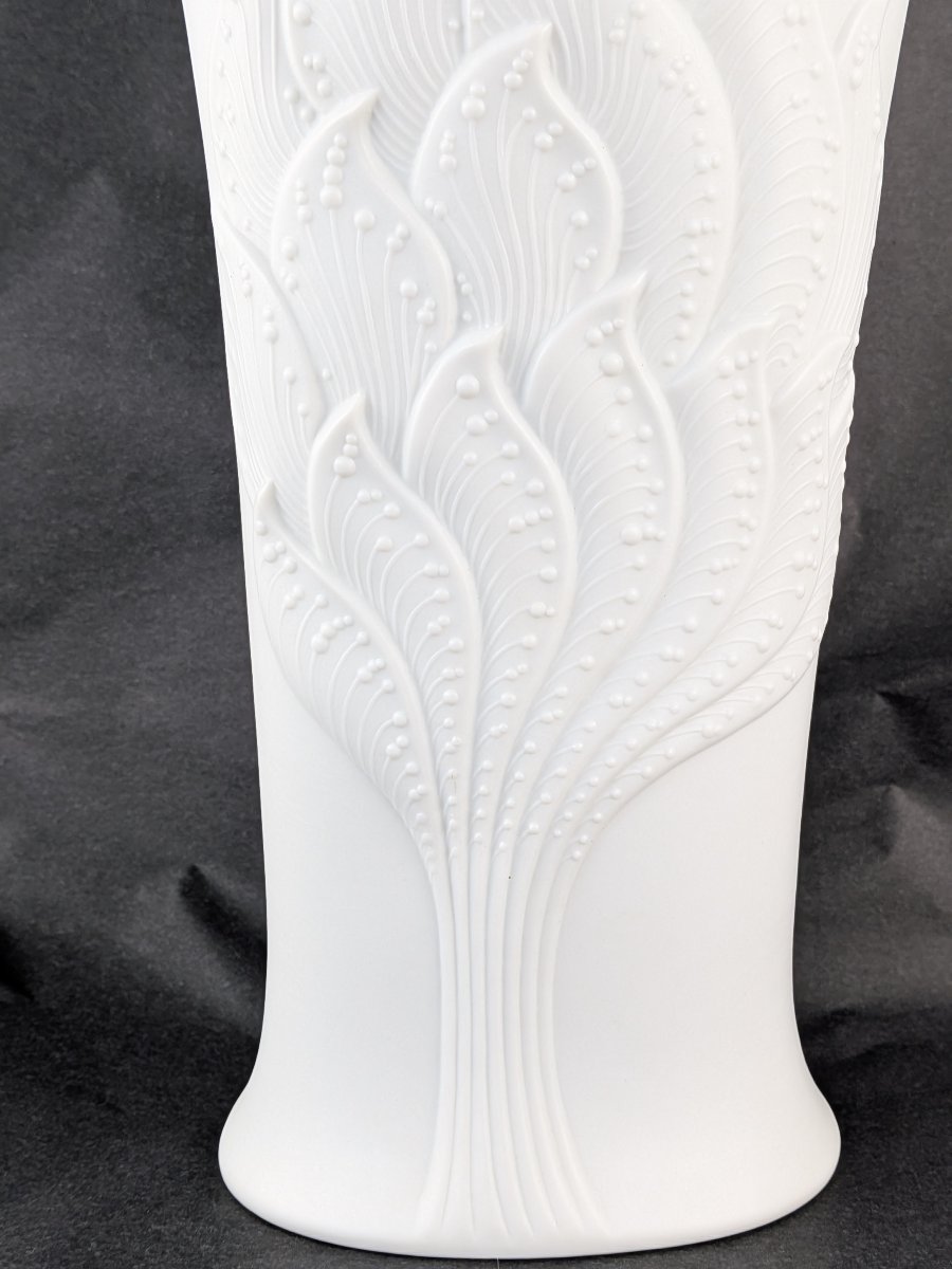 Kaiser W Germany M Frey Biscuit Vase-photo-2