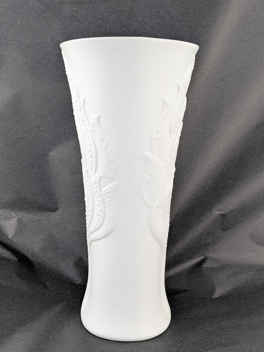 Kaiser W Germany M Frey Biscuit Vase-photo-2