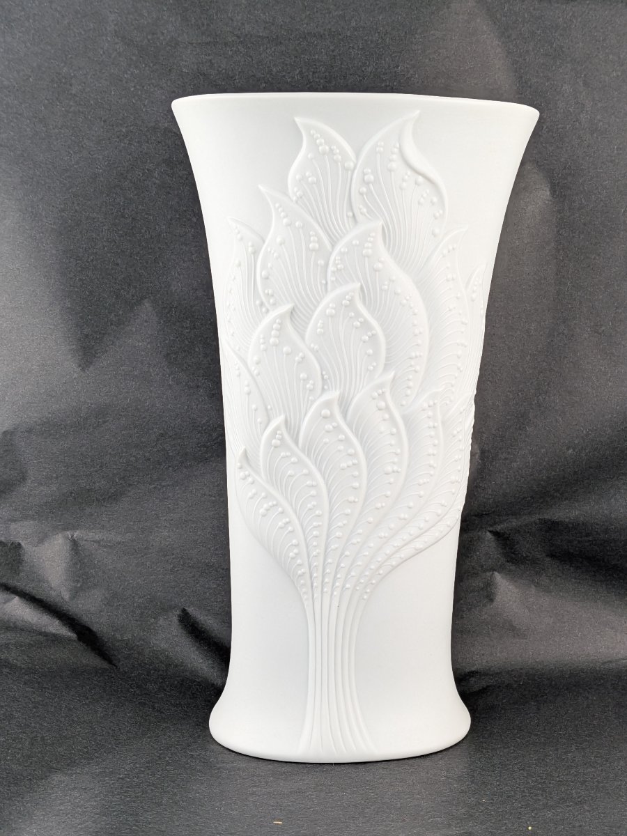 Kaiser W Germany M Frey Biscuit Vase-photo-3