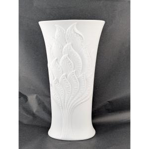 Vase biscuit Kaiser W Germany M FREY