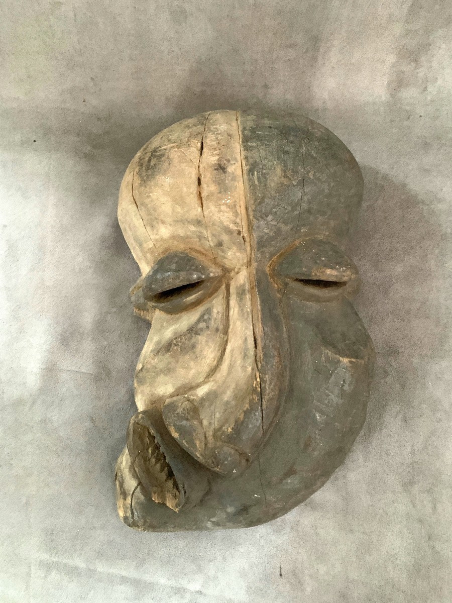 Masque Pende « Mbangu » Ou Masque De Maladie, République Démocratique Du Congo