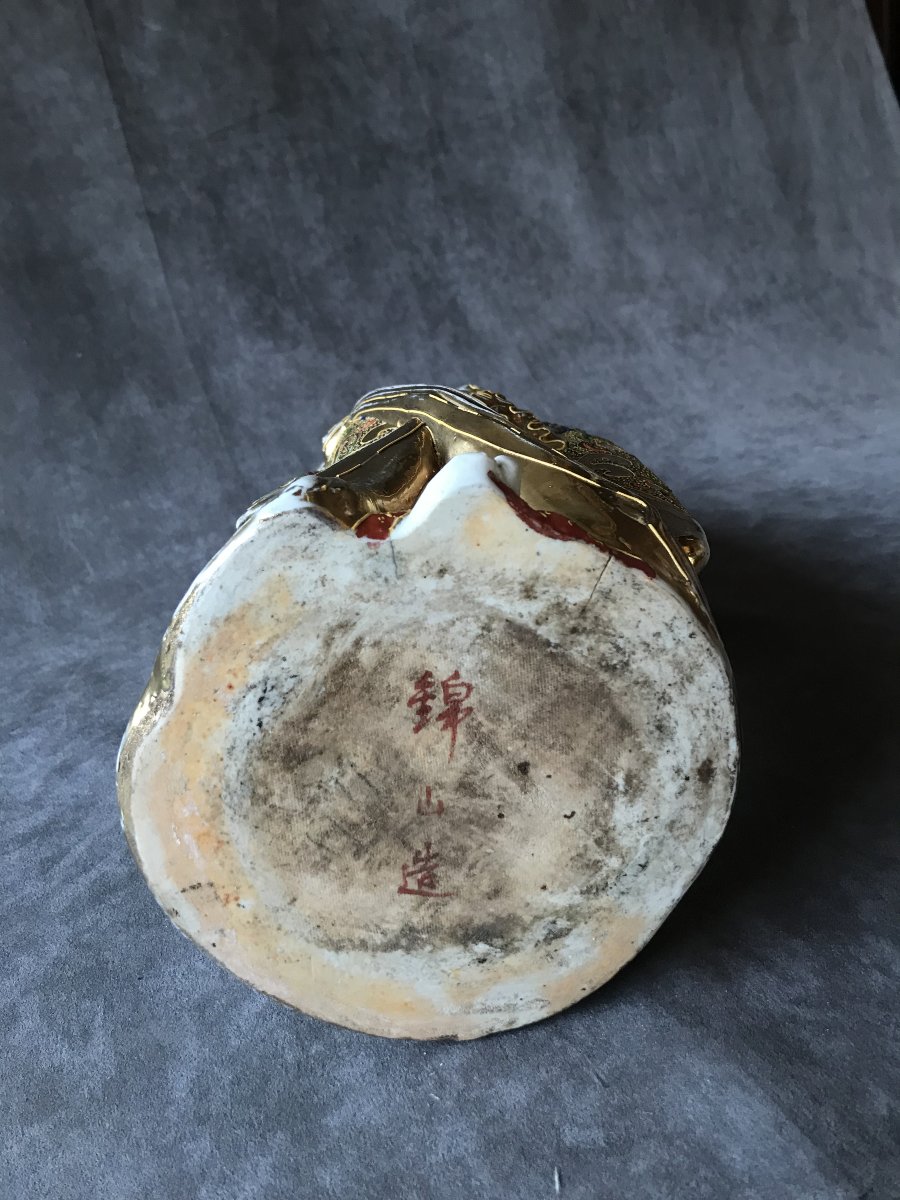 Importante statuette de bijin, par Kinzan, époque Meiji.  Fin XIXᵉ–début XXᵉ siècle, Satsuma-photo-5