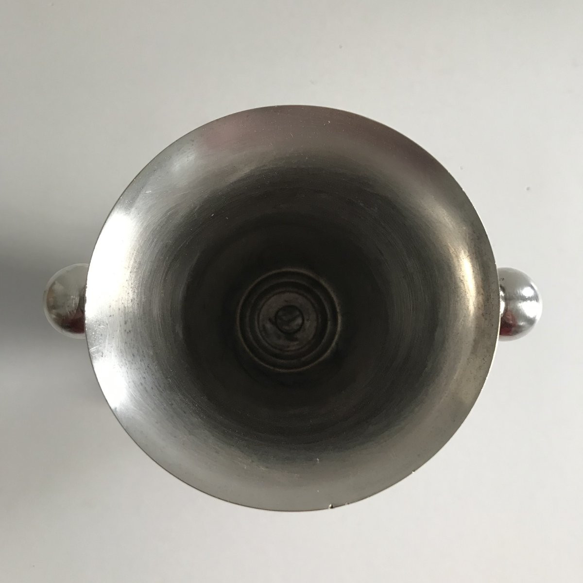 Modernist (art Deco) Silver-plated Metal Vase And Trophy Cup -photo-1