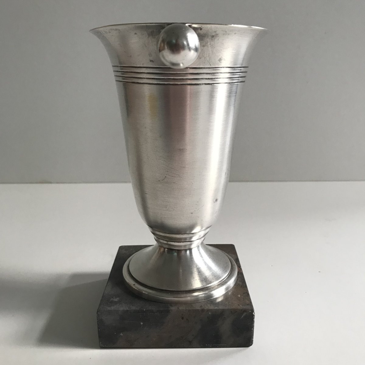 Modernist (art Deco) Silver-plated Metal Vase And Trophy Cup -photo-2