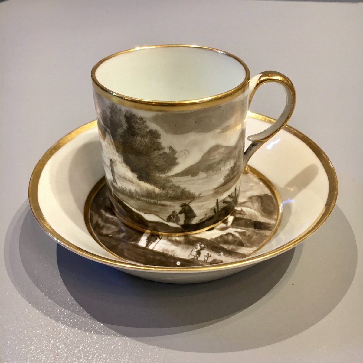 Porcelaine Tasse Litron En Grisaille-photo-1