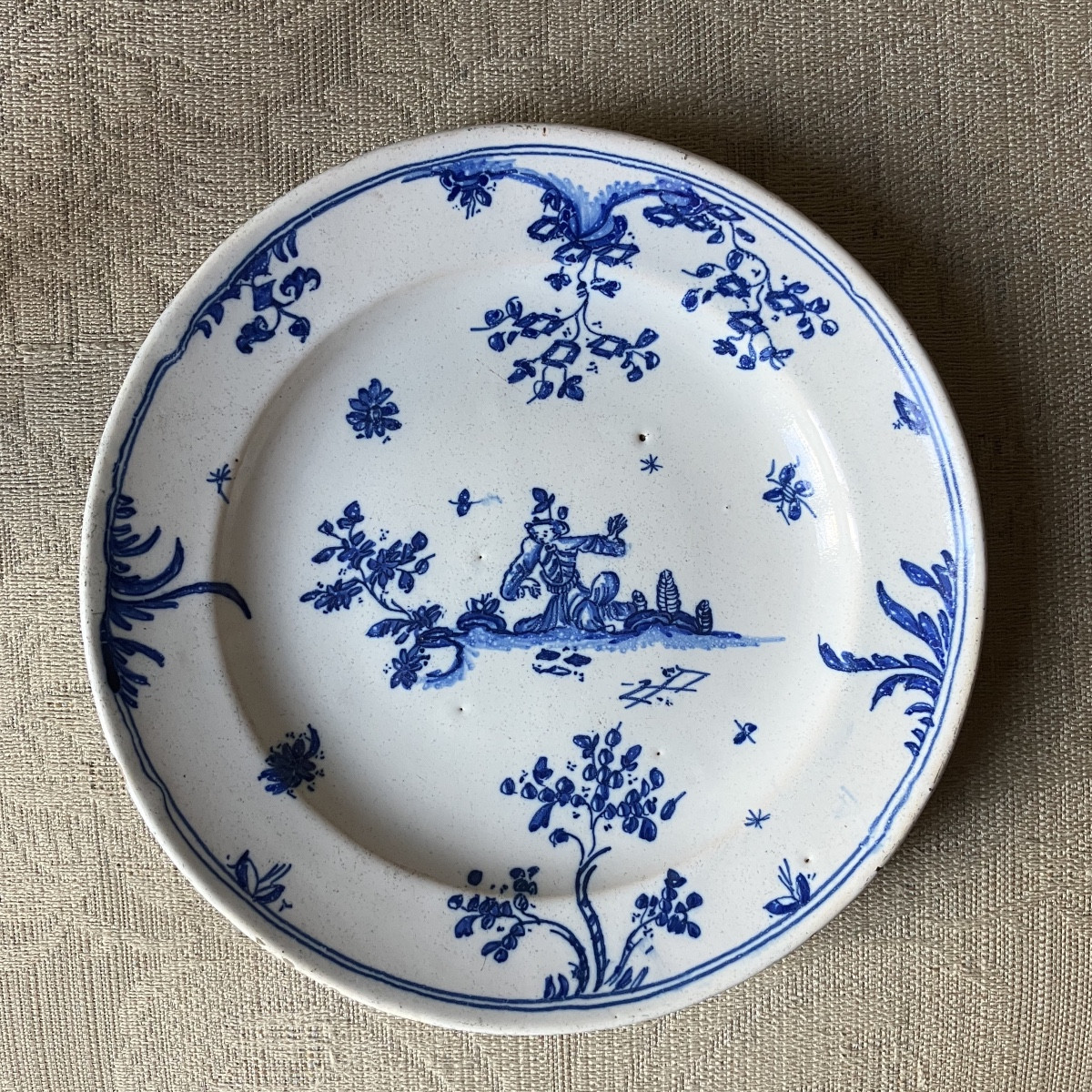 Assiette faïence Alcora XVIII ème siècle