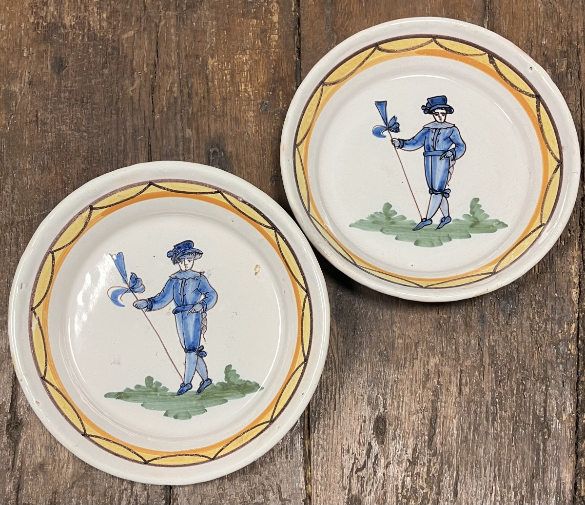  Pair Of Earthenware Plates From Saintes, Charente Maritime