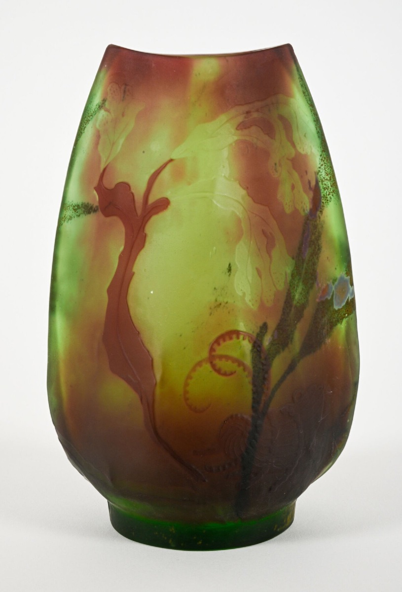 Émile Gallé - Vase  en verre multicouche dégagé à l’acide à décor d’algues marines - vers 1900-photo-2