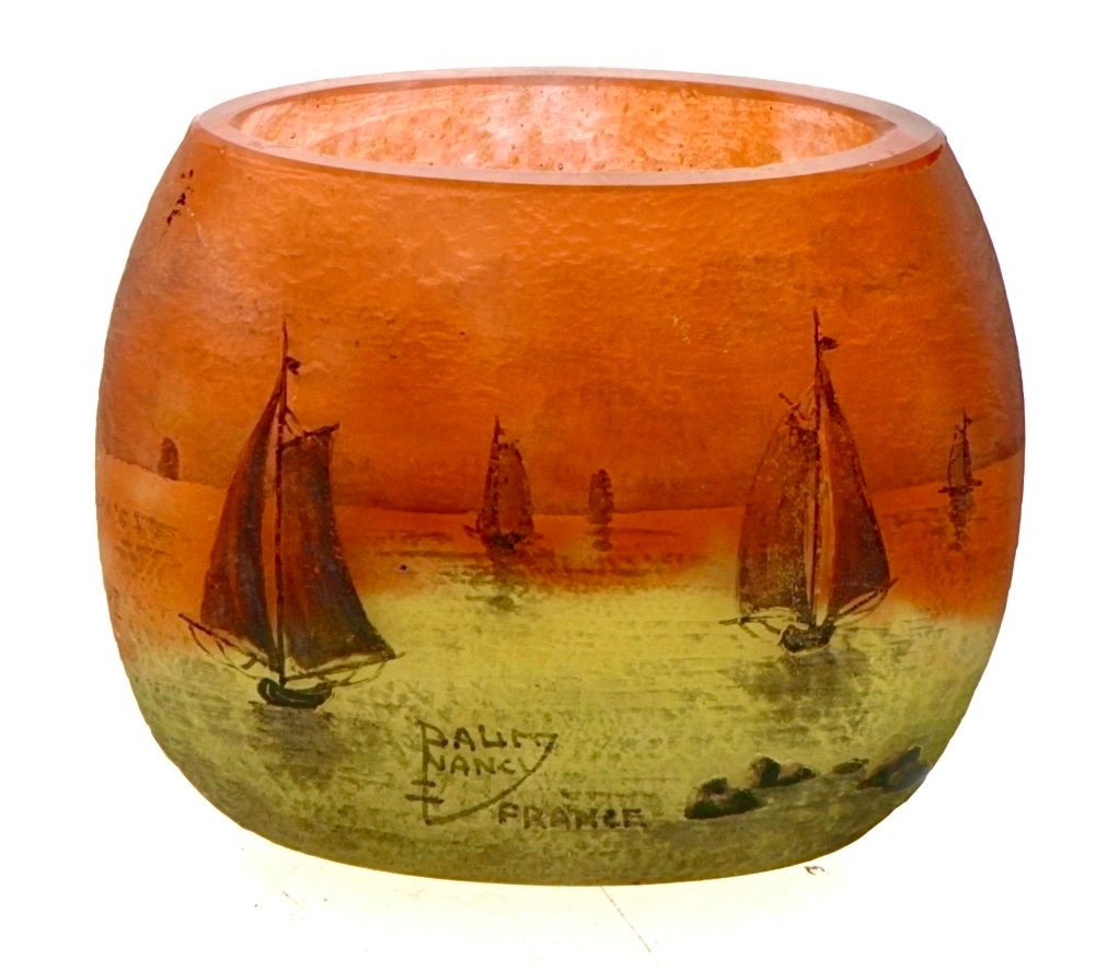 Daum Nancy –  Vase miniature à décor de paysage marin avec voiliers au coucher du soleil-photo-2