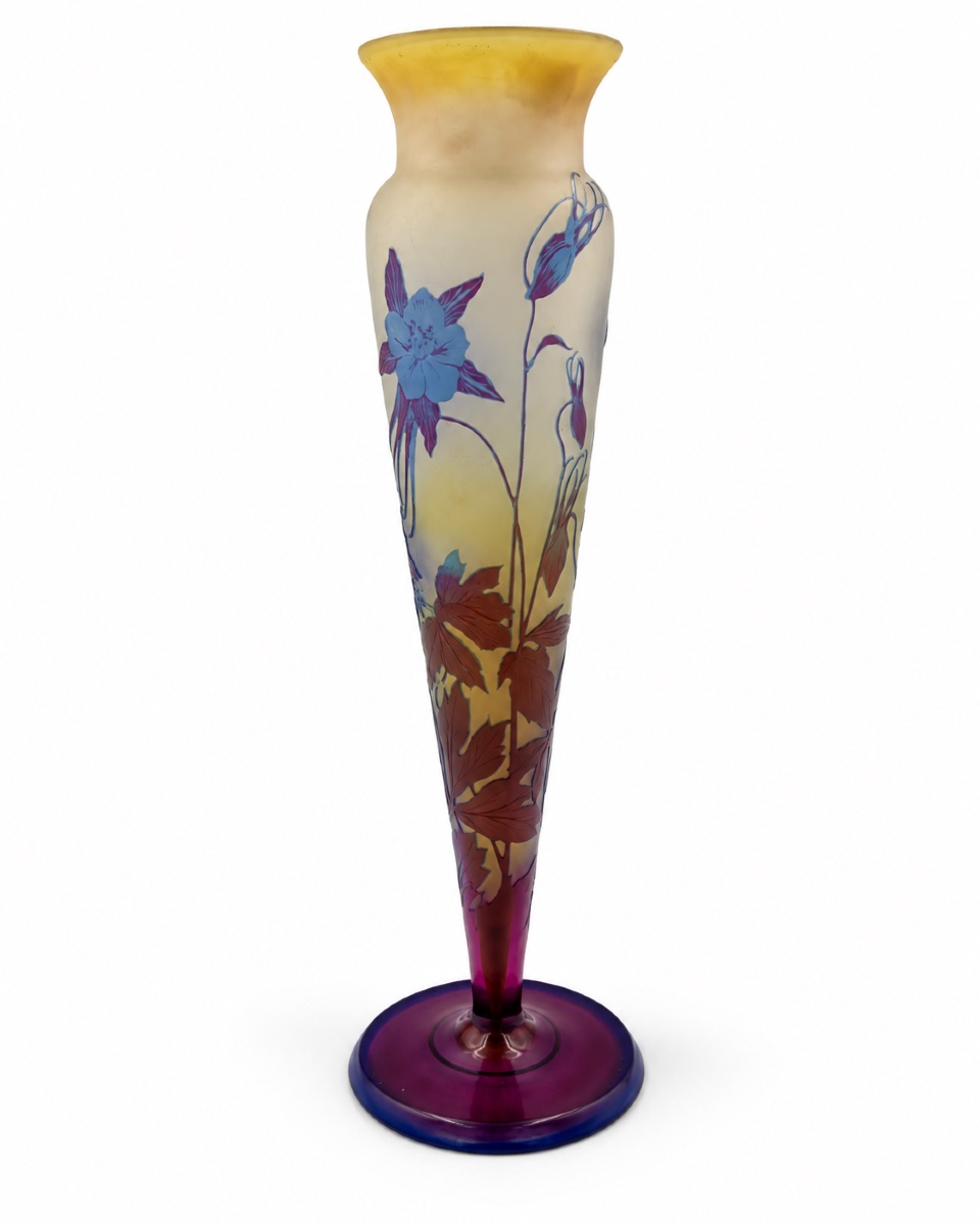 Galle Company (1904–1931) — Large Soliflore Vase With Blue Columbines-photo-3