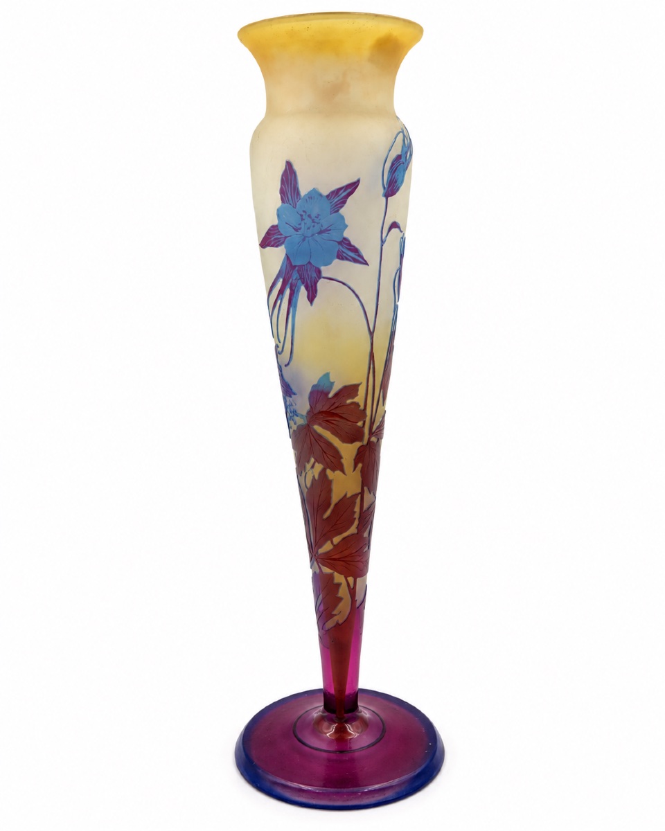 Galle Company (1904–1931) — Large Soliflore Vase With Blue Columbines-photo-4
