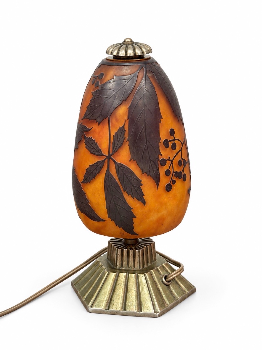 Daum Nancy  - Elegant Art Nouveau  Table Lamp  Made Of Marbled Glass - Bronze  Frame-photo-1