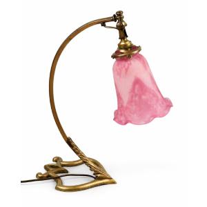 Daum Nancy - Elegant Art Nouveau Table Lamp - Marbled Glass Tulip Shade, Circa 1900