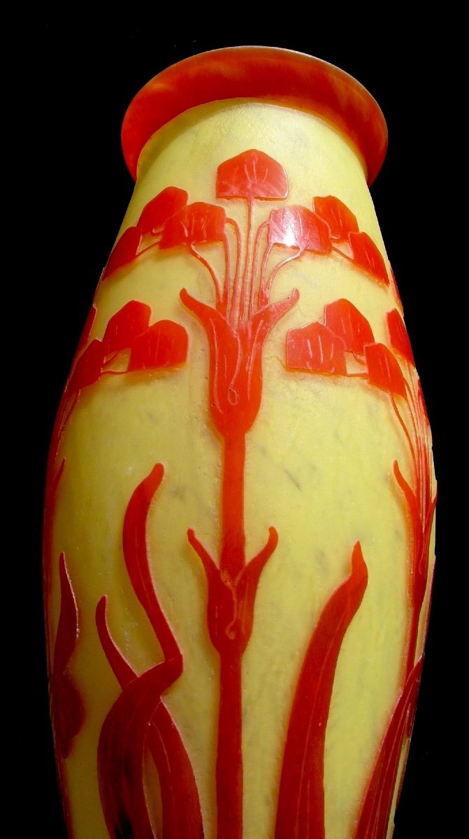 Monumental Schneider Vase "french Glass", 53 Cm, Amourettes Decor, Era Daum Galle 1920-photo-6