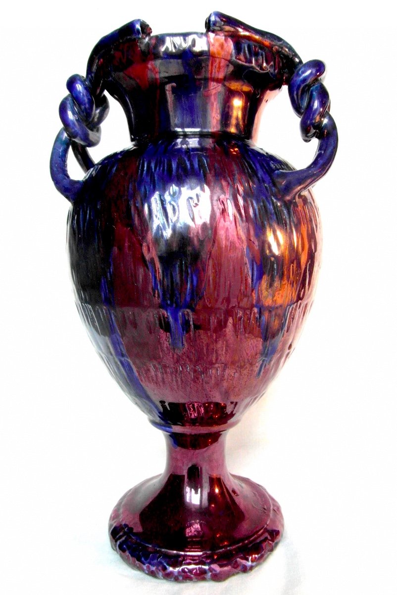 Pretty Iridescent Vase 1900 In Anses By J. Gaziello In Vallauris, Era Massier Galle