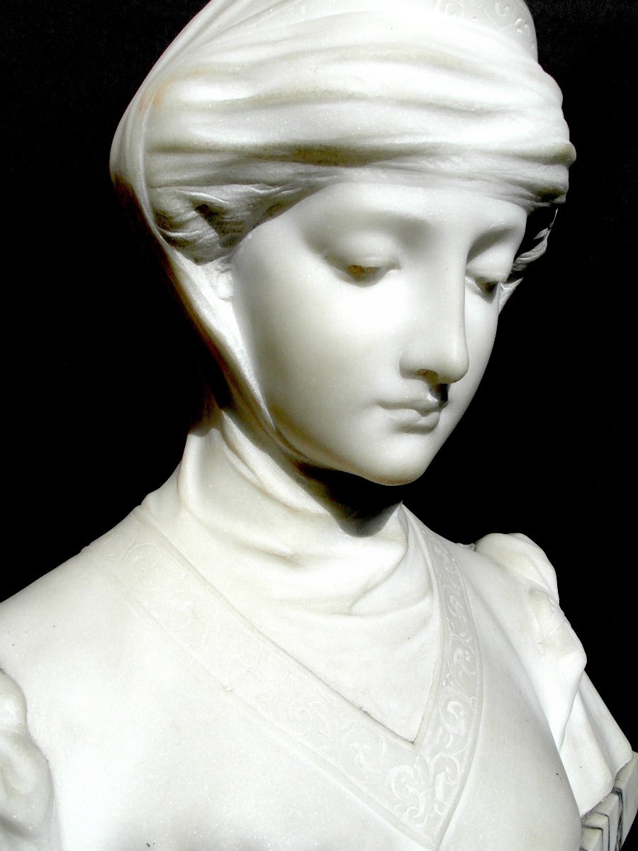 Beautiful Large Bust 1900 In Marble And Alabaster "wrapped Woman" By Pugi, 24 Kilos, Art Nouveau