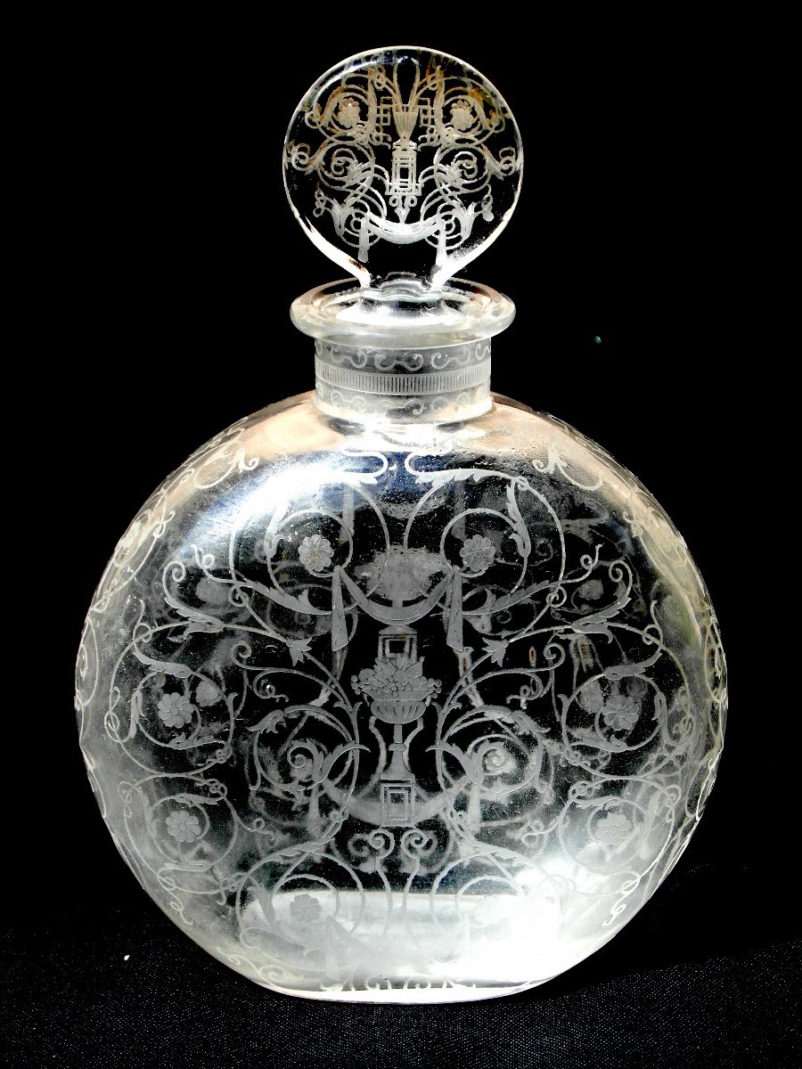 Pretty Baccarat Bottle Model "michel Ange", Perfect, Era Daum Lalique