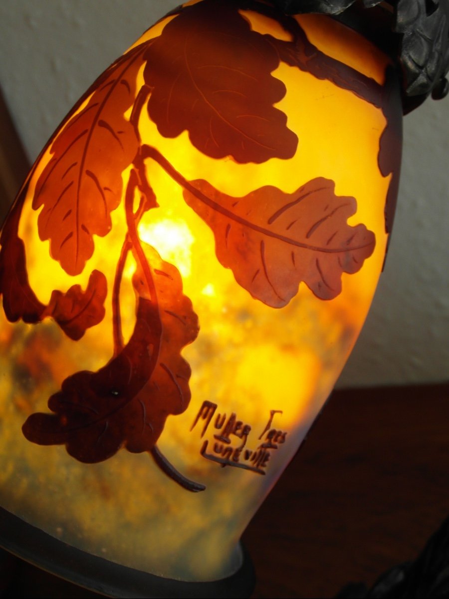 Superb 1900 Lamp With Tulip And Oak Base By Muller And Louis Van Boeckel, Daum Era -photo-6