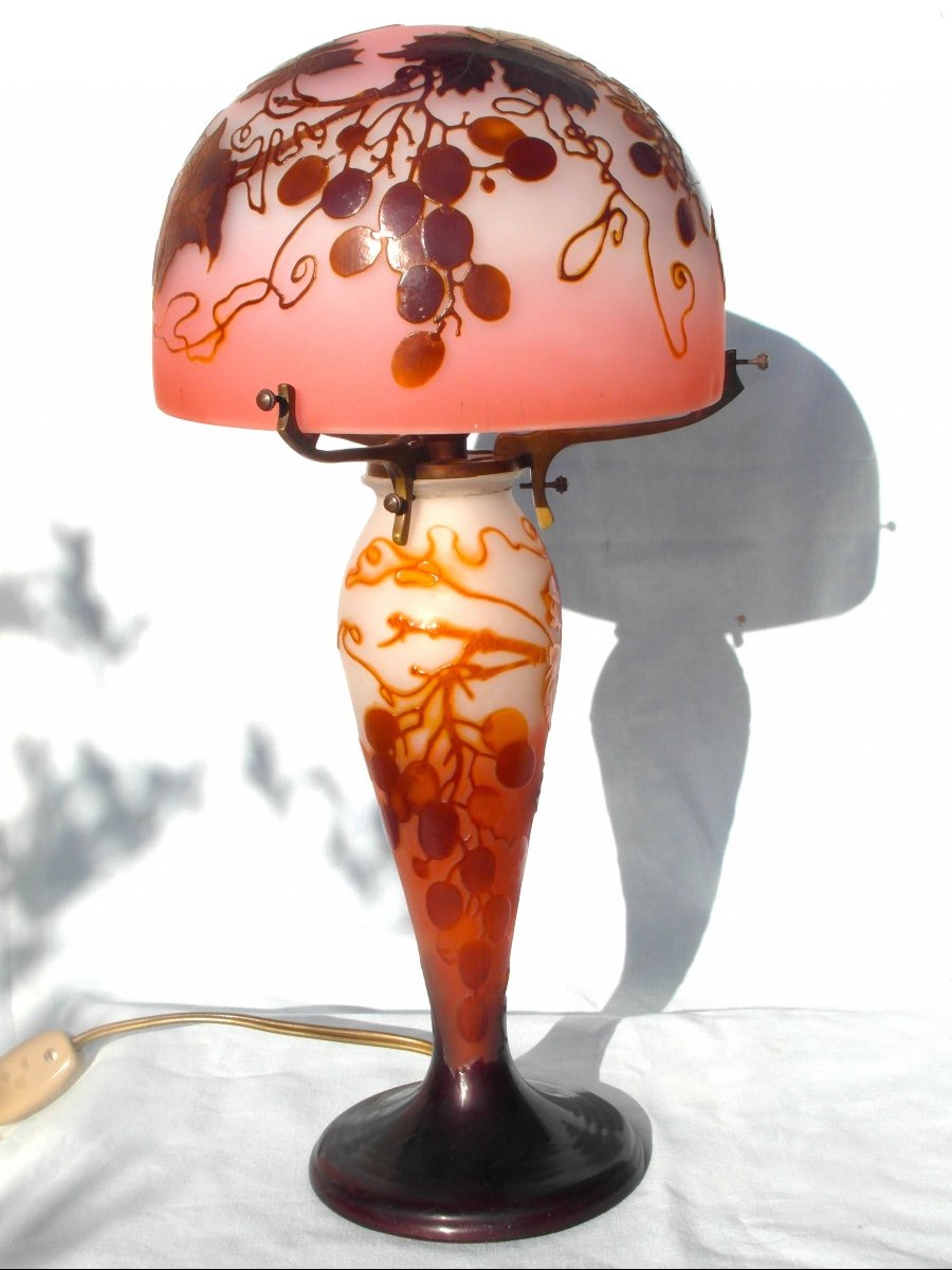 Beautiful 1900 Lamp With Vine Decor By Gallé, Perfect, Daum Art-nouveau Era-photo-1