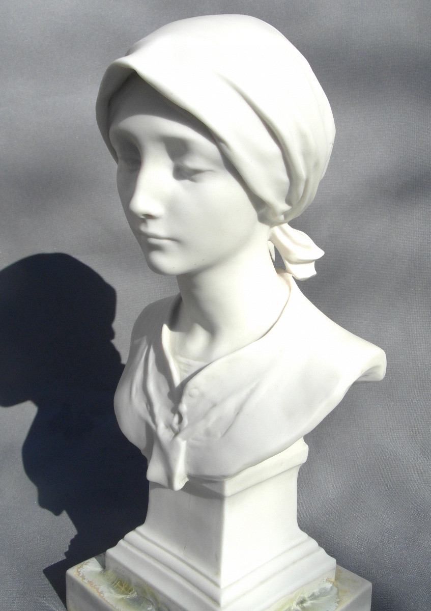 Bust Of A "young Peasant Woman" By Agathon Léonard, Biscuit Manufacture Nationale De Sèvres, Dated 1902-photo-2