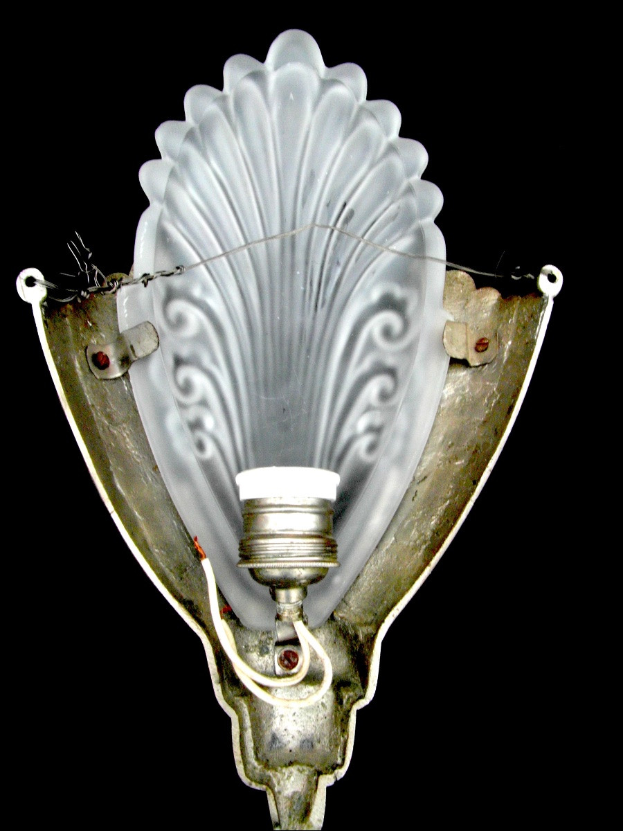 Art Deco Wall Lights With Silvered Bronze Mount, Daum Muller Era 1920 Lalique-photo-3