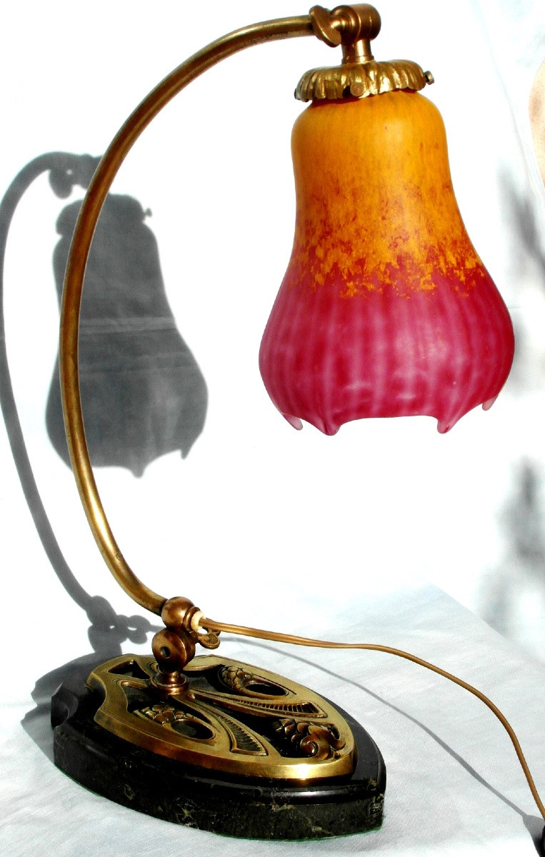 Daum Lamp, Rare Threaded Tulip, Pulled With Pliers, Bright Colors, Galle Cayette Era 1900-photo-1