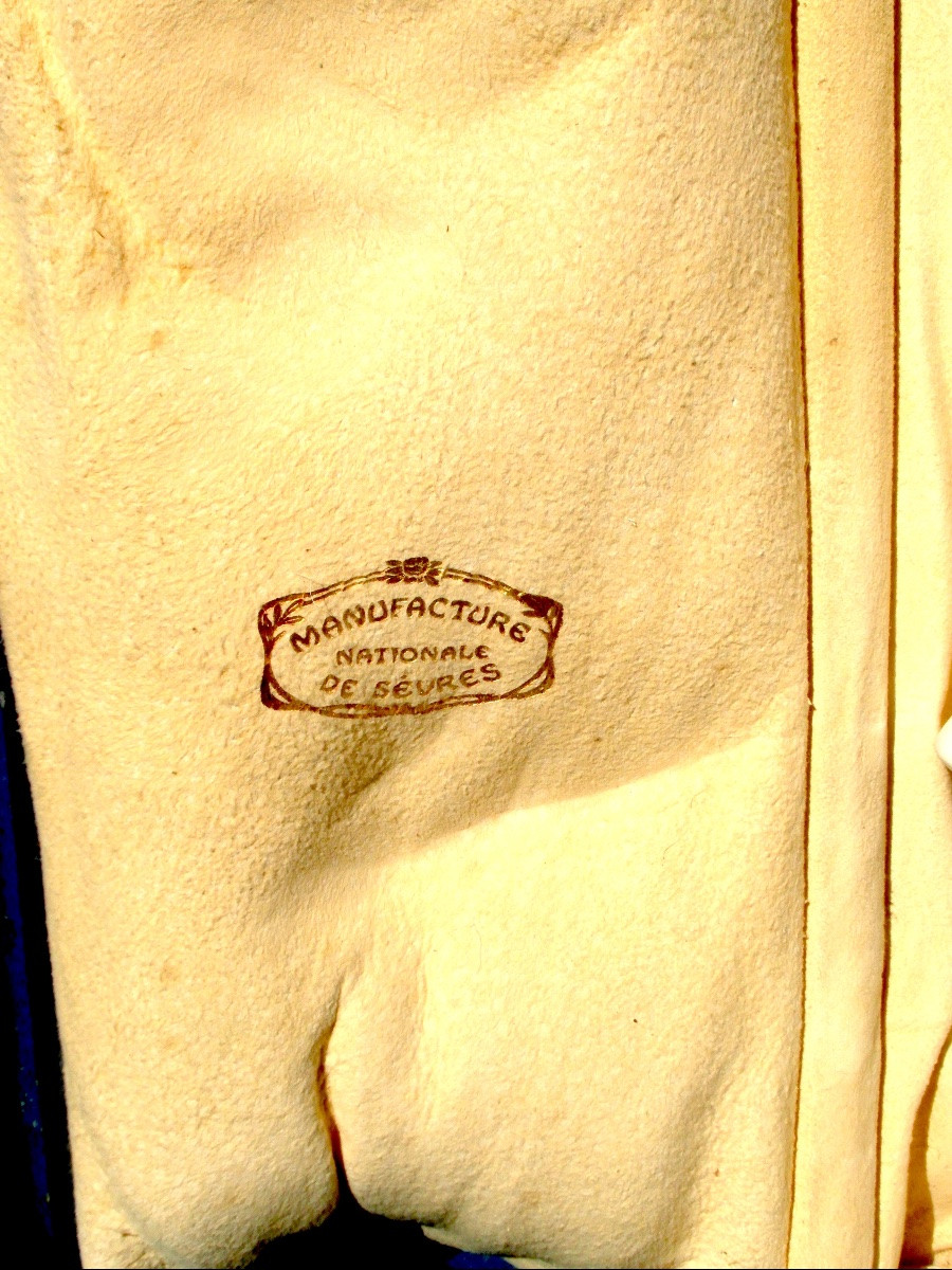 Buste "jeune paysanne" par A.Leonard en biscuit de la M. Nationale de SEVRES, vers 1900-photo-3