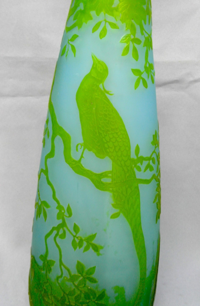 Green Decorative Glass Vase Engraved With A Pheasant By André Delatte, 37 Cm, Dated, Daum Galle Era 1920