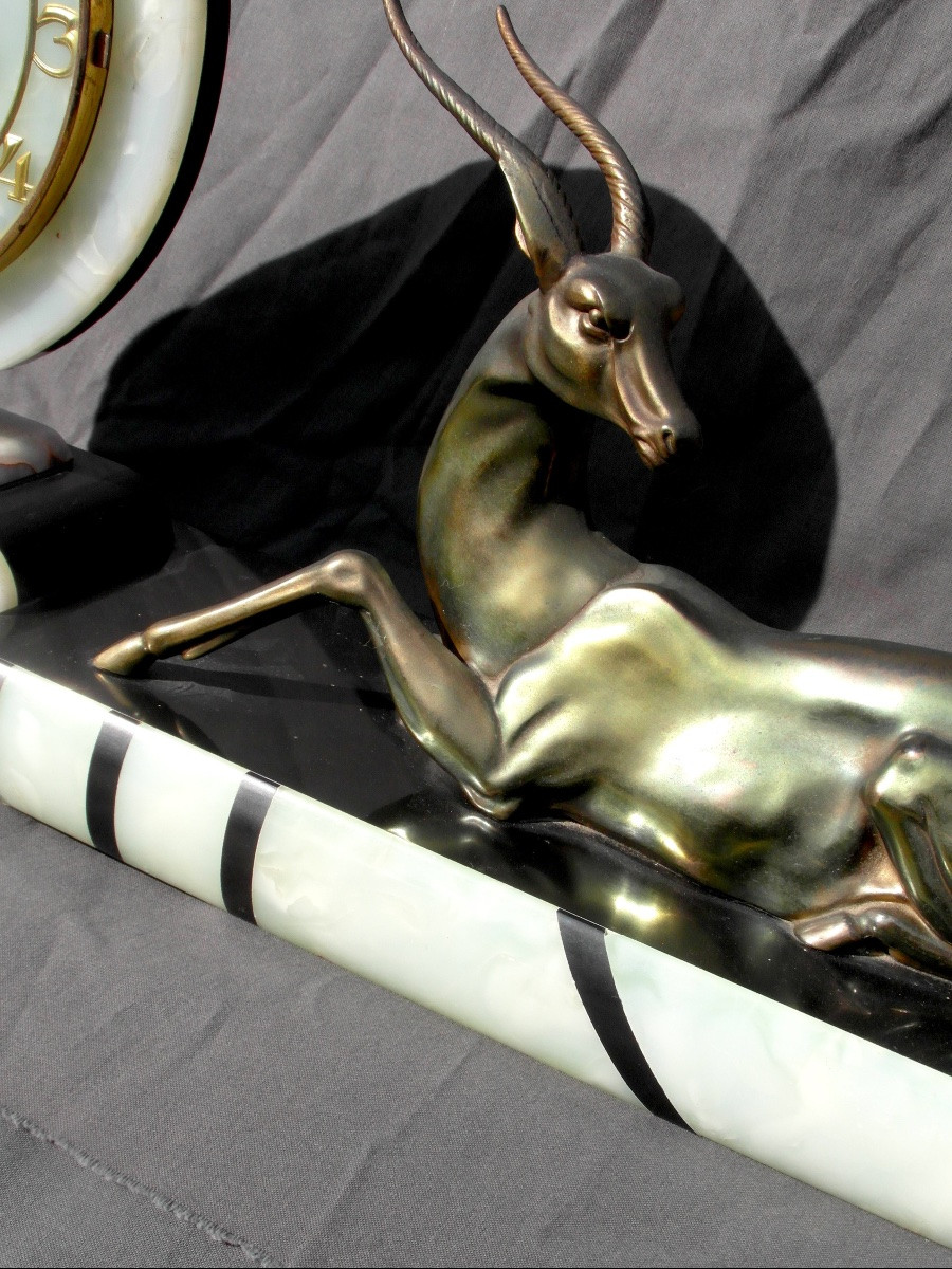 Art Deco Clock With Antelope Motif, Marble And Onyx, Working, Made By The Glassmaker Le Faguays In 1920-photo-4