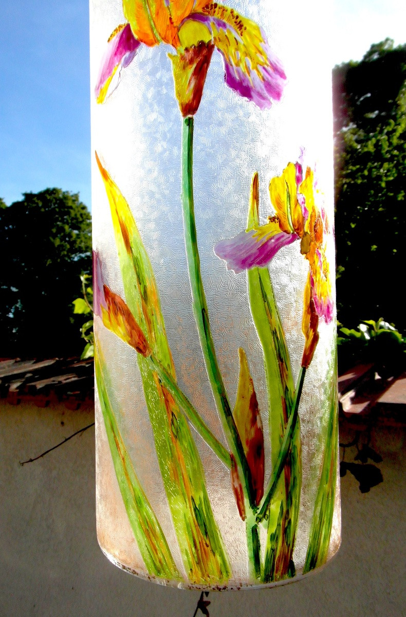 Grand vase Baccarat gravé et émaillé aux iris, vers 1880 era Daum Gallé art-nouveau-photo-4