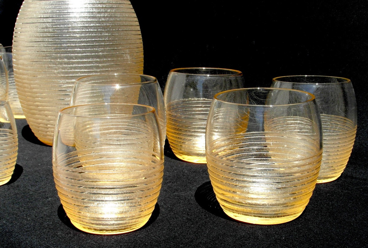 Service art-déco Daum en verre gravé effet granité et stries latérales, vers 1930-photo-3