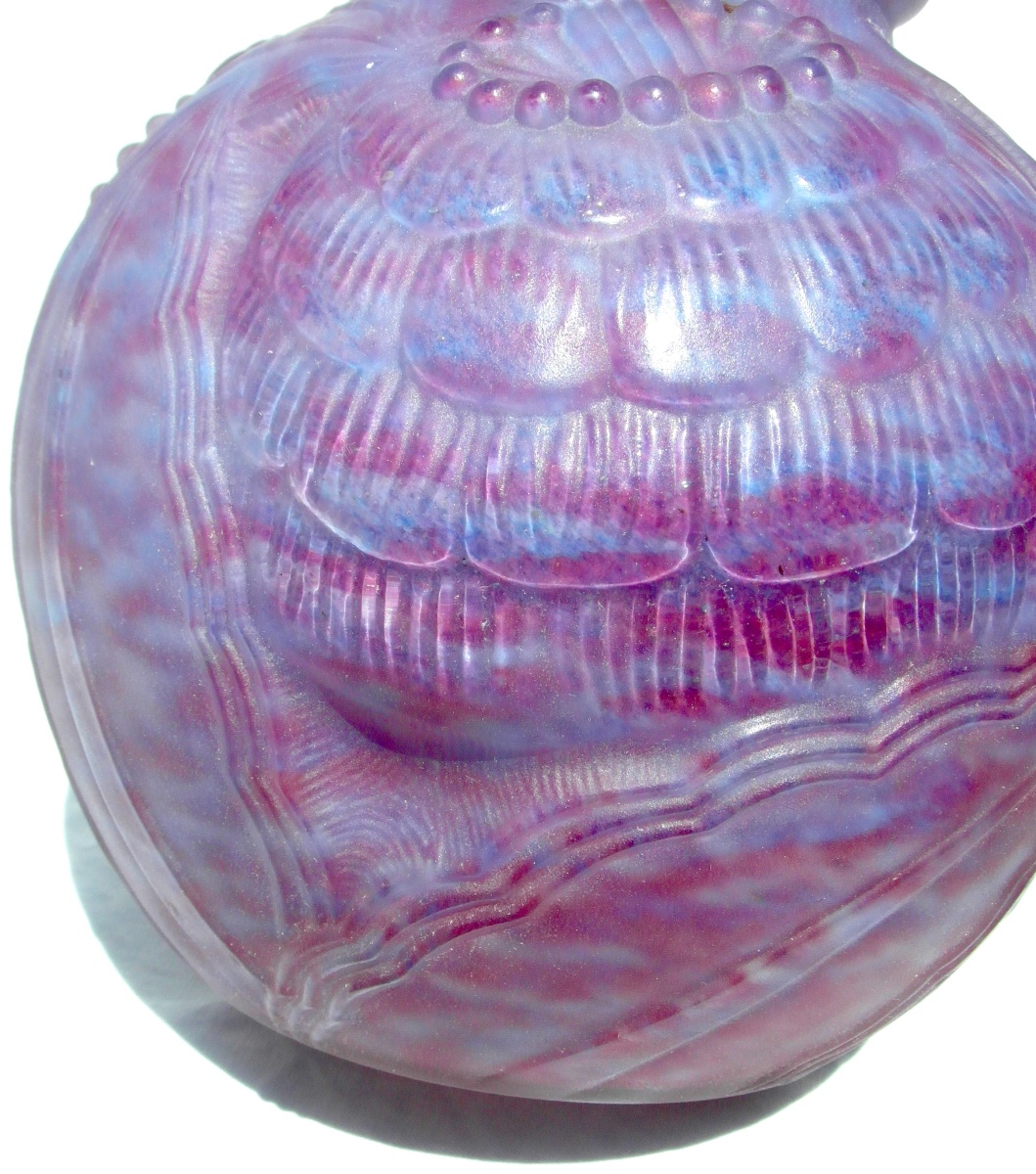 Vase art-déco en verre pressé-moule "chrysanthèmes Tokyo" par P. D'Avesn, era daum galle 1930-photo-4