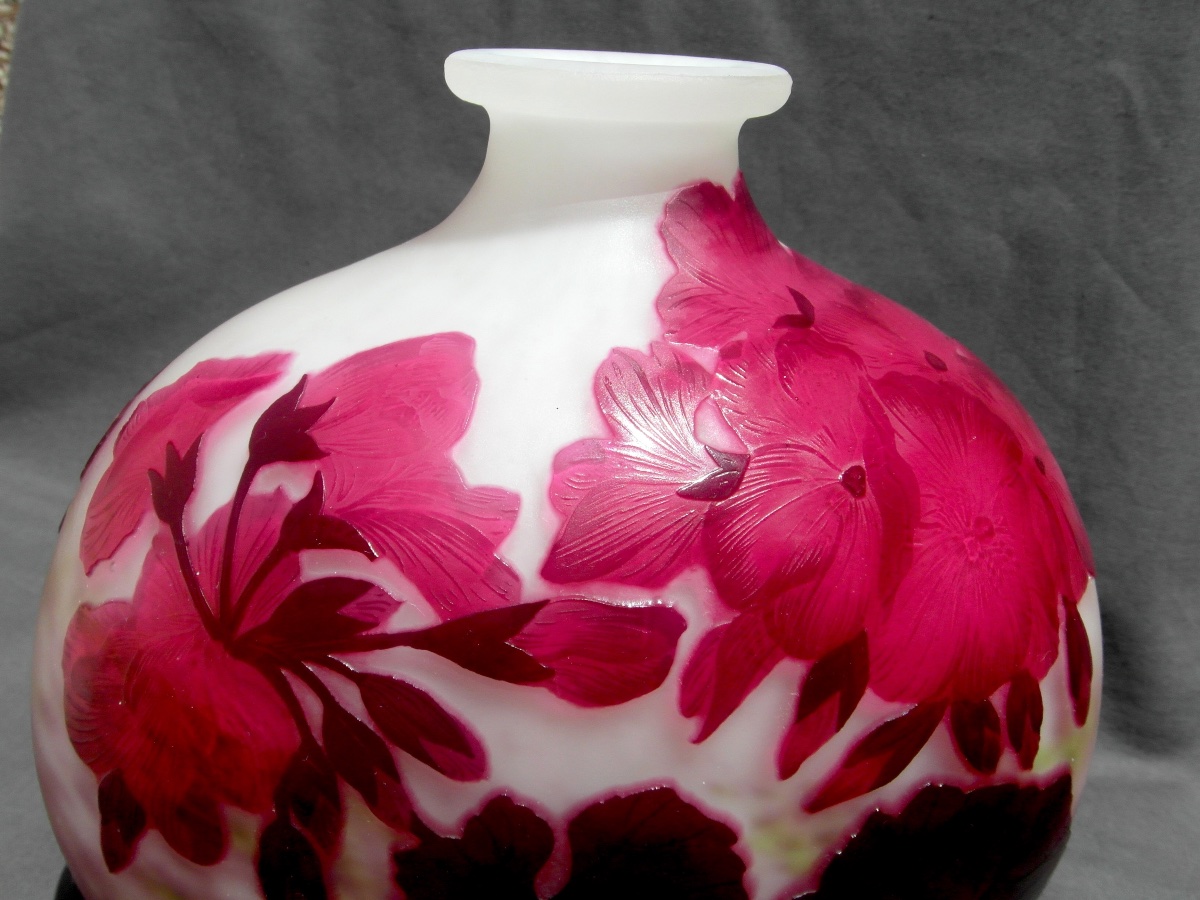 Engraved Vase With A Geranium Design By Delatte, In Perfect Condition, Formerly Daum Galle, 1900