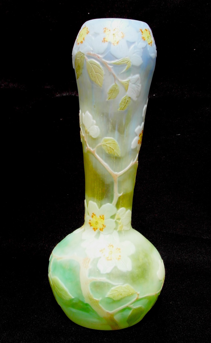 Vase soliflore aux fleurs de pommier par Legras, parfait, era daum galle 1900-photo-2