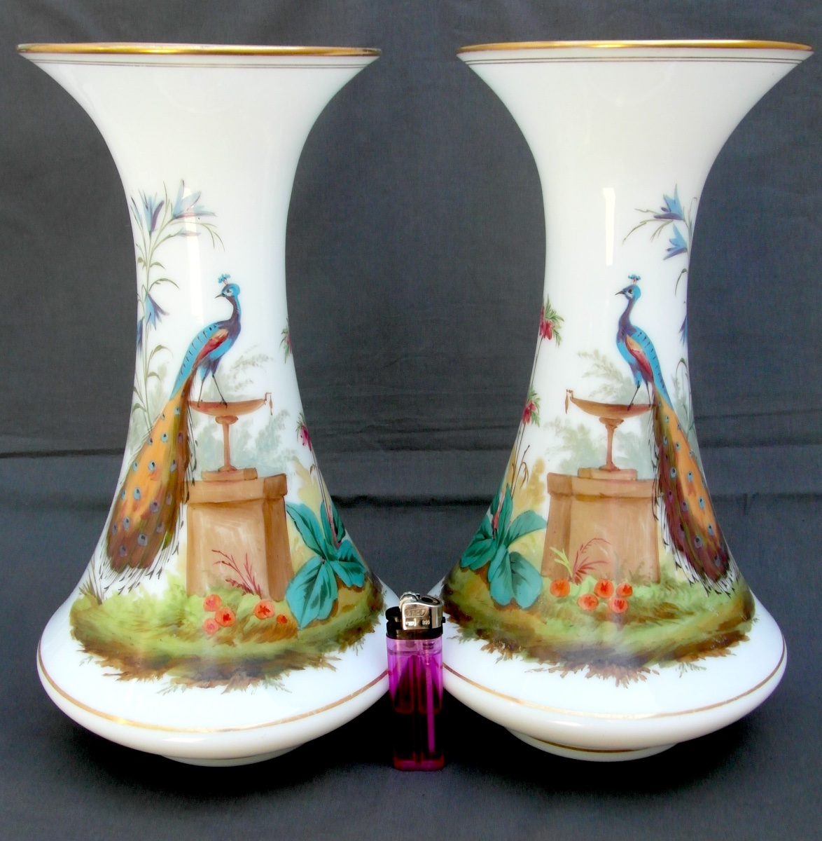 Pair Of Opaline Vases With Peacock Motifs By Baccarat, Napoleon III Period, 1860, Daum Galle Era-photo-3