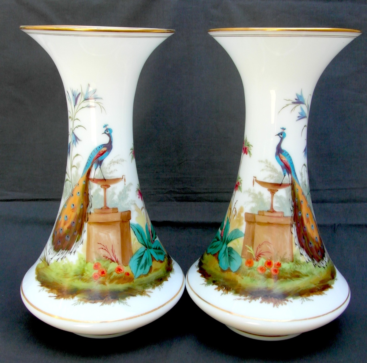 Pair Of Opaline Vases With Peacock Motifs By Baccarat, Napoleon III Period, 1860, Daum Galle Era