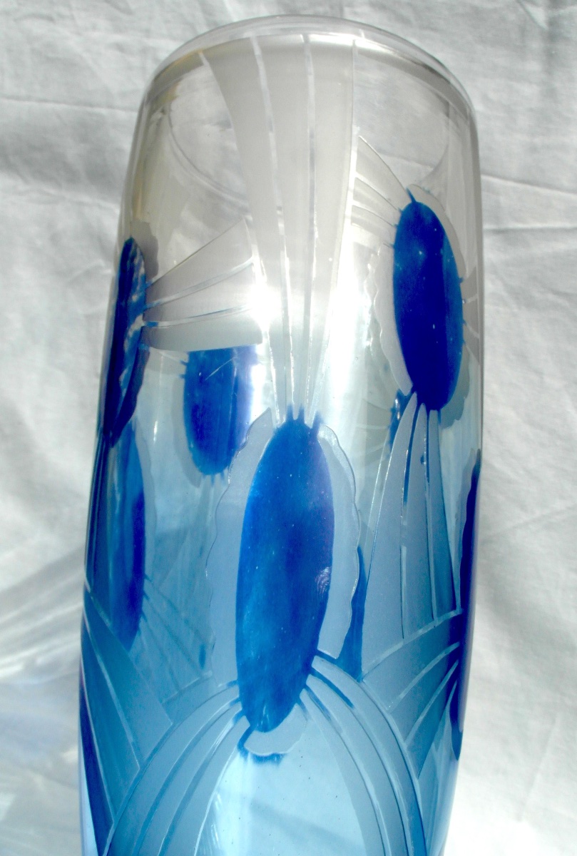 Art Deco Vase With Engraved Geometric Design, By Schneider, Signed Charder,  Le Verre Français
