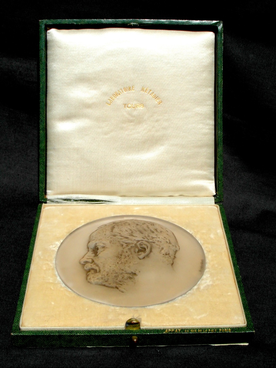 Médaille en cristal, portrait de Louis Pasteur par RENE LALIQUE, 1922, parfait era Daum Gallé-photo-2