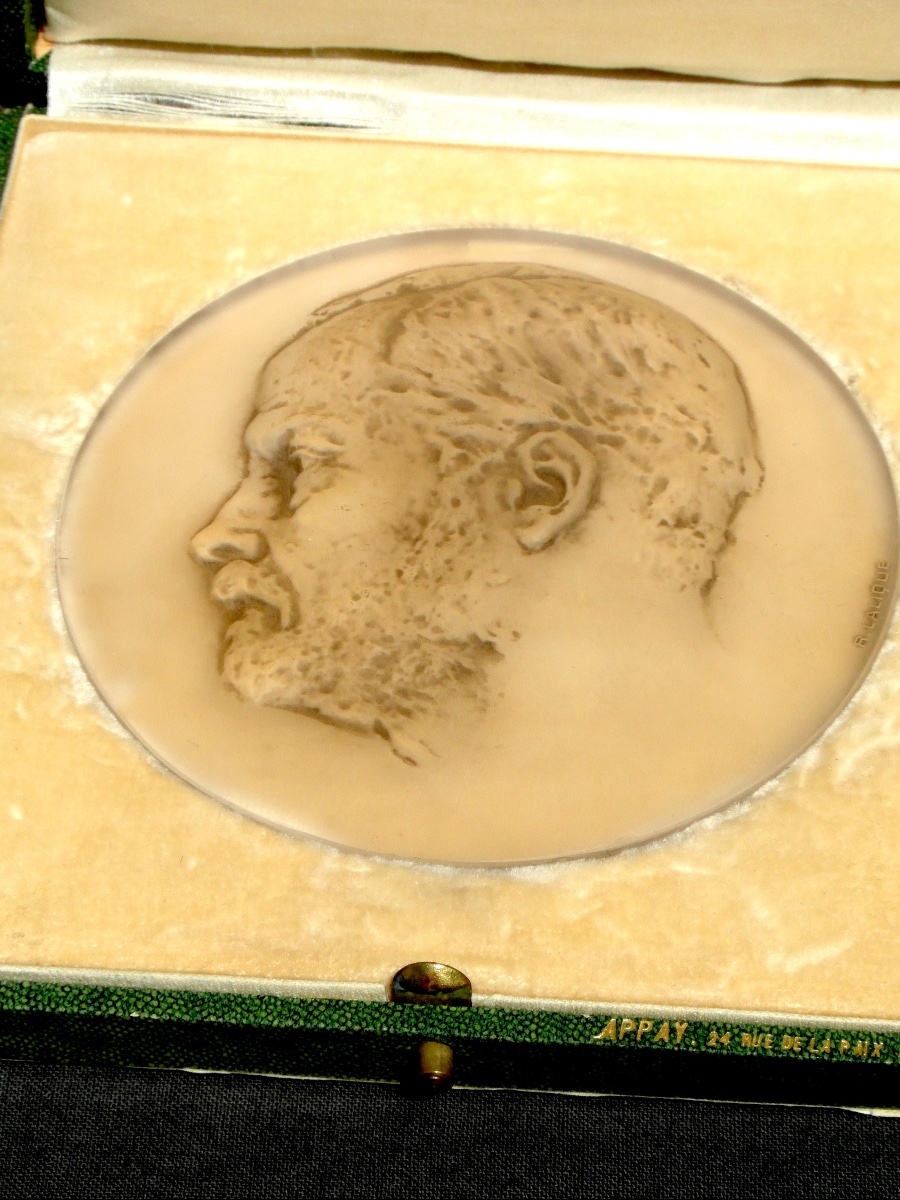 Médaille en cristal, portrait de Louis Pasteur par RENE LALIQUE, 1922, parfait era Daum Gallé-photo-5