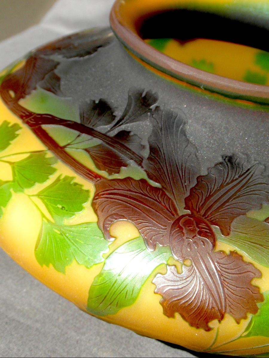 "orchids And Ginkgos" Spinning Top Vase By Paul Nicolas, Signed In Silver-plated Enamel, Daum Galle Era, 1920-photo-1