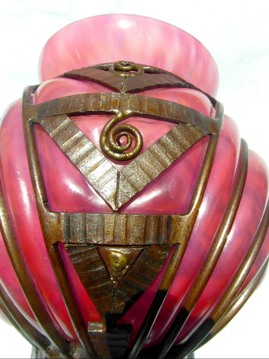 Gros vase art-deco avec monture fer forgé par Daum et Majorelle, vers 1925, era Galle-photo-4