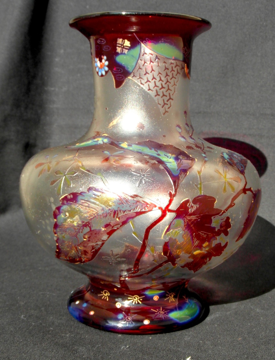 Rare vase art-nouveau à décor gravé, émaillé et irisé par Vallerysthal, vers 1895, era Galle