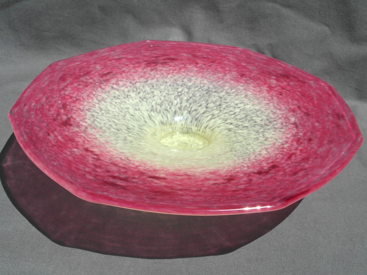 Schneider Jewelry Bowl With A Base Featuring Three Applied Balls; Formerly Daum Galle Art Deco-photo-2