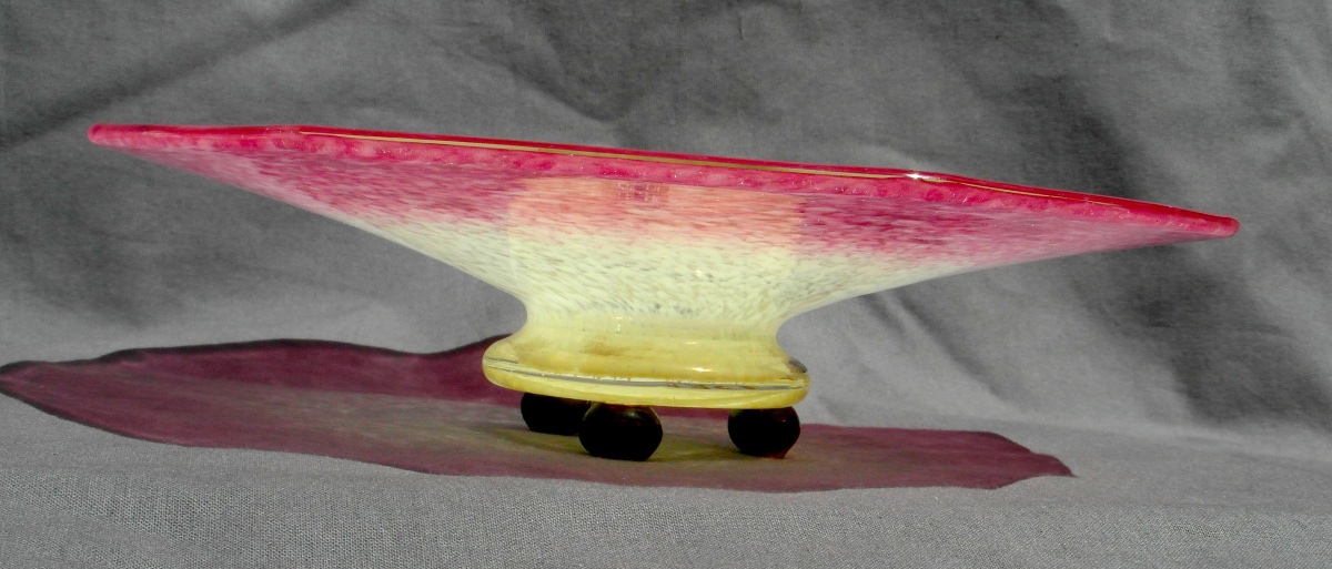Schneider Jewelry Bowl With A Base Featuring Three Applied Balls; Formerly Daum Galle Art Deco-photo-4