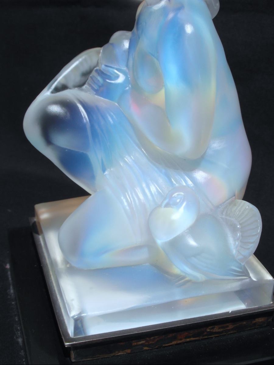 "woman With Doves," Opalescent Glass By Sabino, Formerly Daum Lalique, Art Deco-photo-3