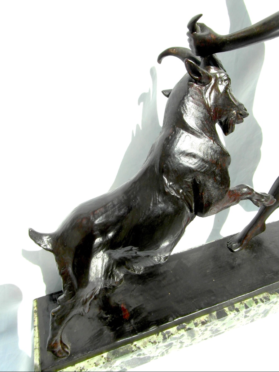 Grand bronze art-déco" "la beauté triomphe de la force" par L. Riché, era susse daum-photo-4