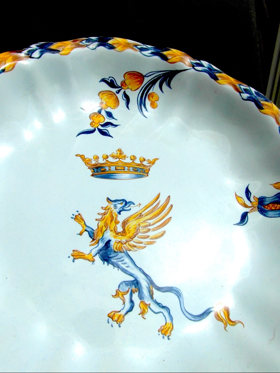  Galle "heraldic Animals" Footed Bowl, 1890, Era Daum Art Nouveau Ceramics